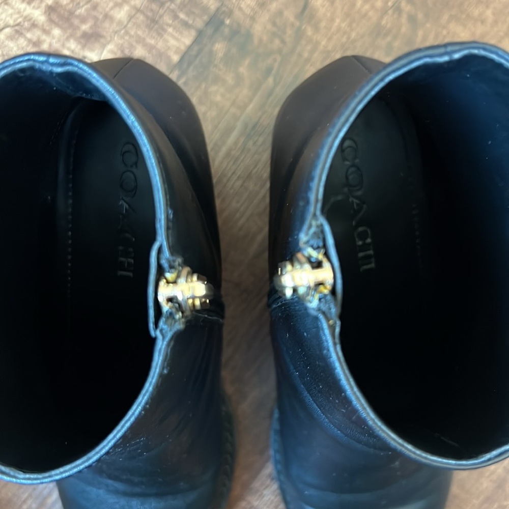 Worn twice Coach Pacey pointed toe black leather booties ankle boots classy 7 - Picture 5 of 16